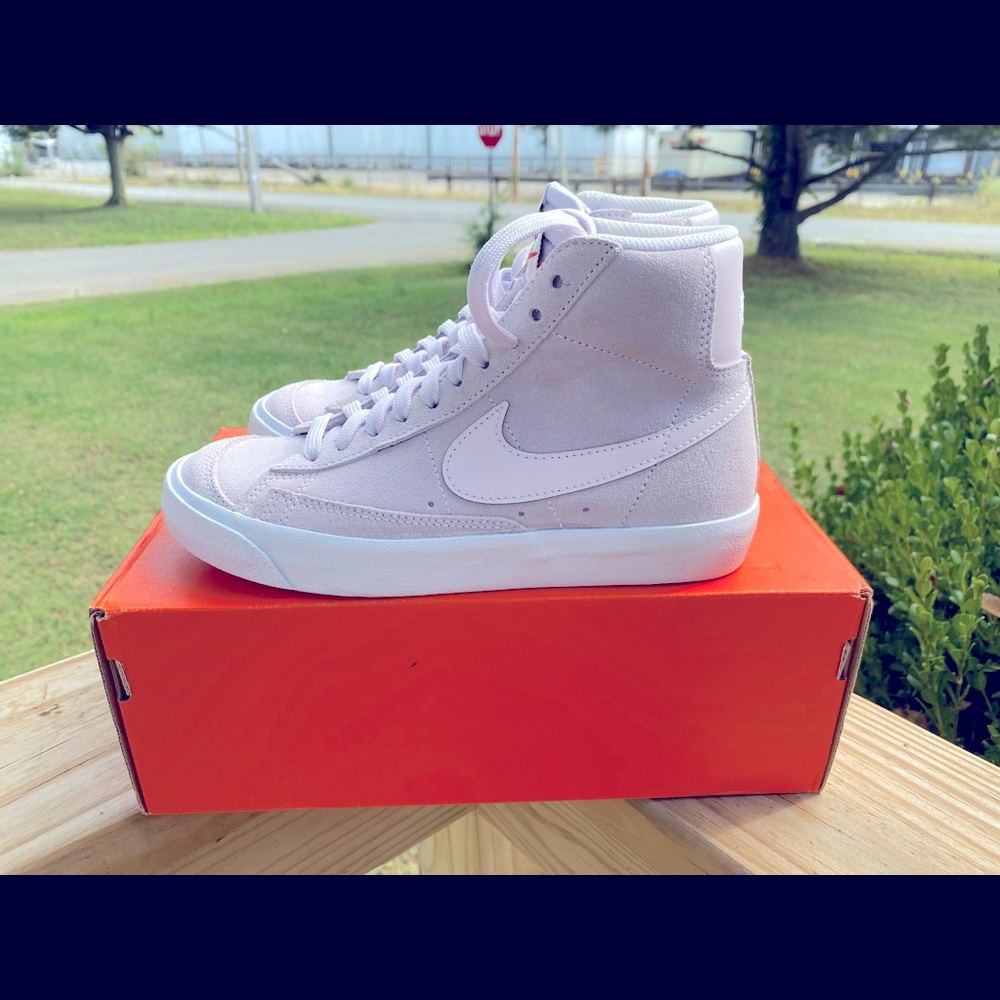 Nike Air Mid ‘77 Suede